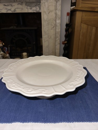 White cake stand pedestal - white,